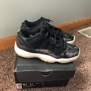 Retro low 11
